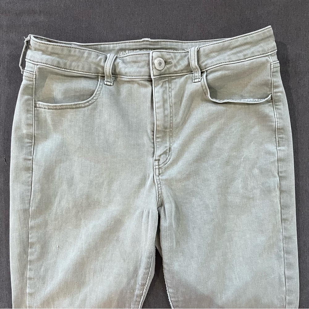American Eagle Hi-Rise Jeggings